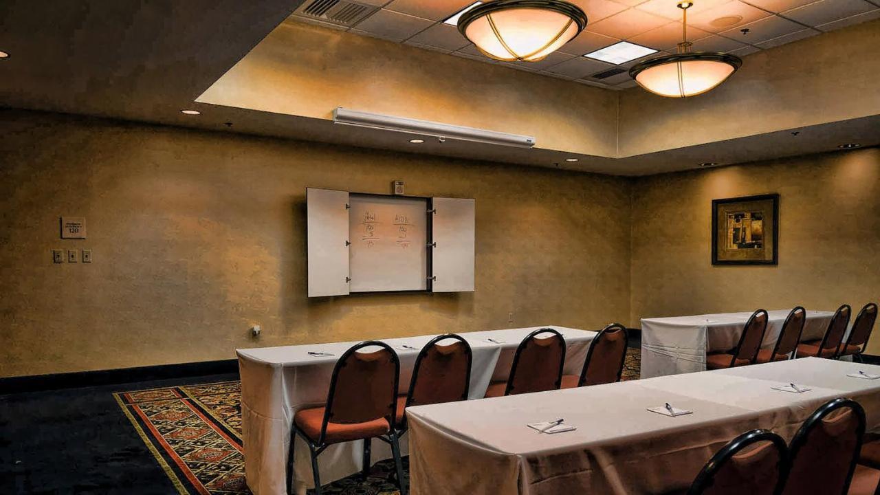 Holiday Inn Express La Plata By Ihg Eksteriør billede