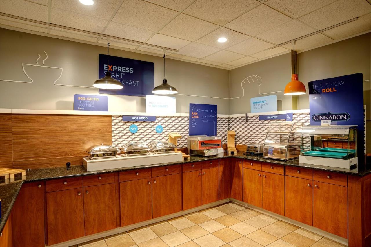 Holiday Inn Express La Plata By Ihg Eksteriør billede