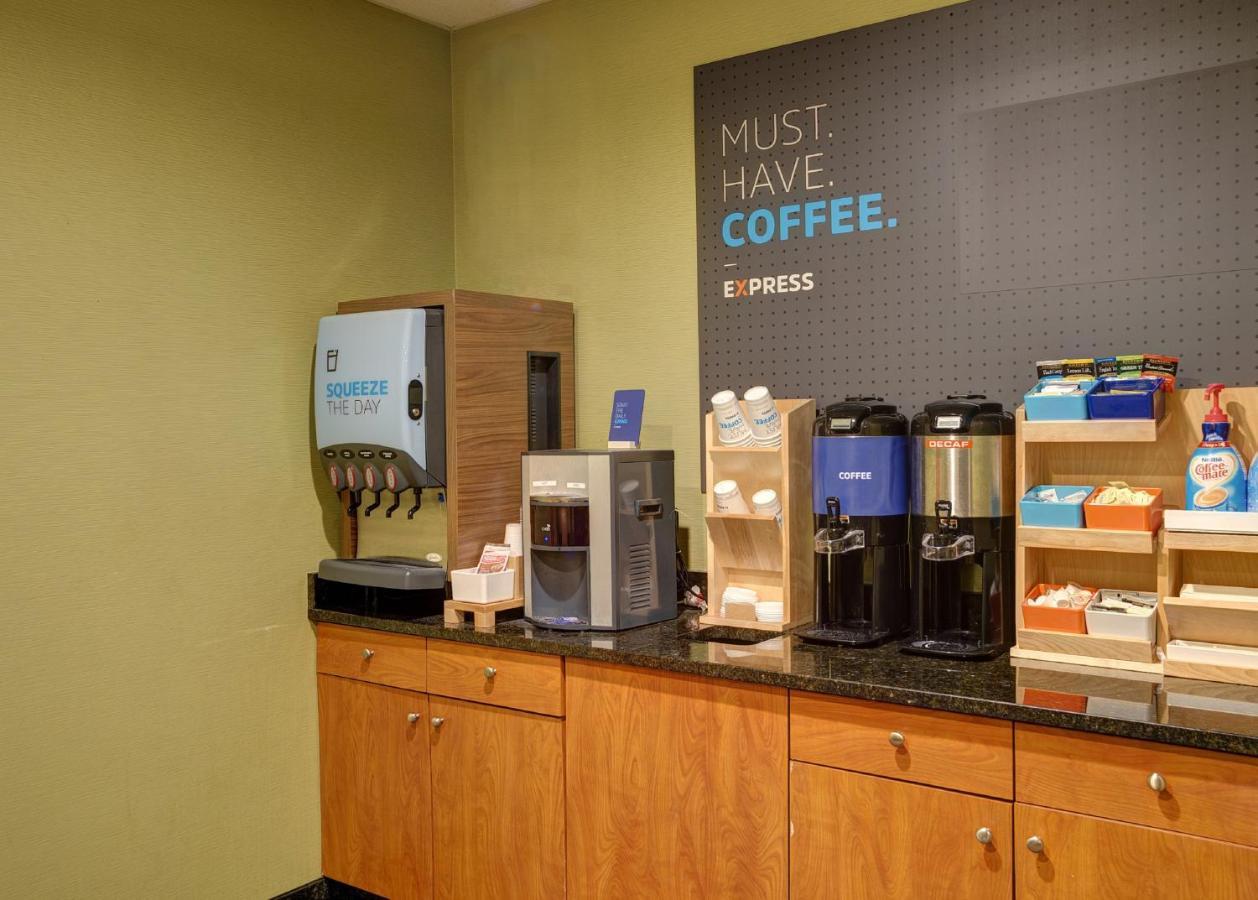 Holiday Inn Express La Plata By Ihg Eksteriør billede