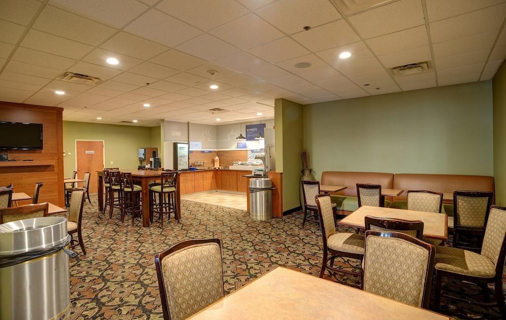 Holiday Inn Express La Plata By Ihg Eksteriør billede
